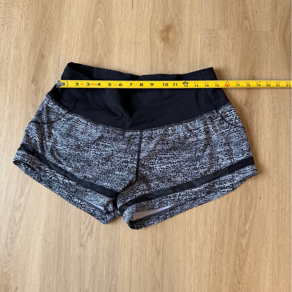 Lululemon Black and Gray Shorts size 10